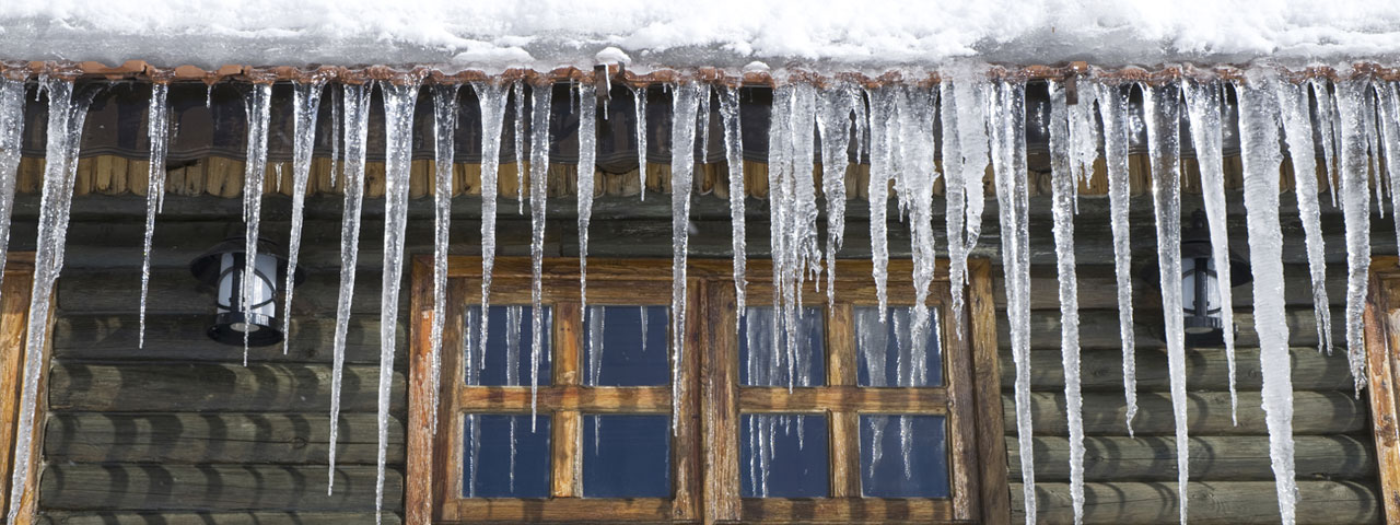 Spray foam prevents ice dams by providing proper insulation in Santa Clarita attic spaces